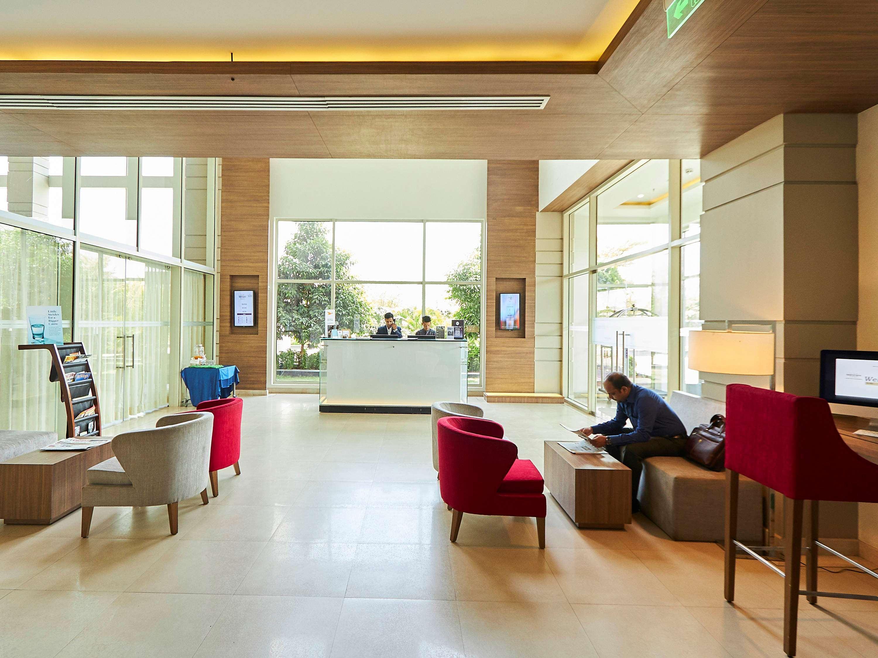 Mercure Chennai Sriperumbudur Kültér fotó